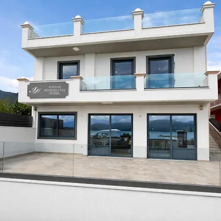 Ionian Hospitality - Fully Renovated - Seafront 3*