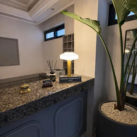 Ξενοδοχείο Ionian Hospitality - Fully Renovated - Seafront 3*